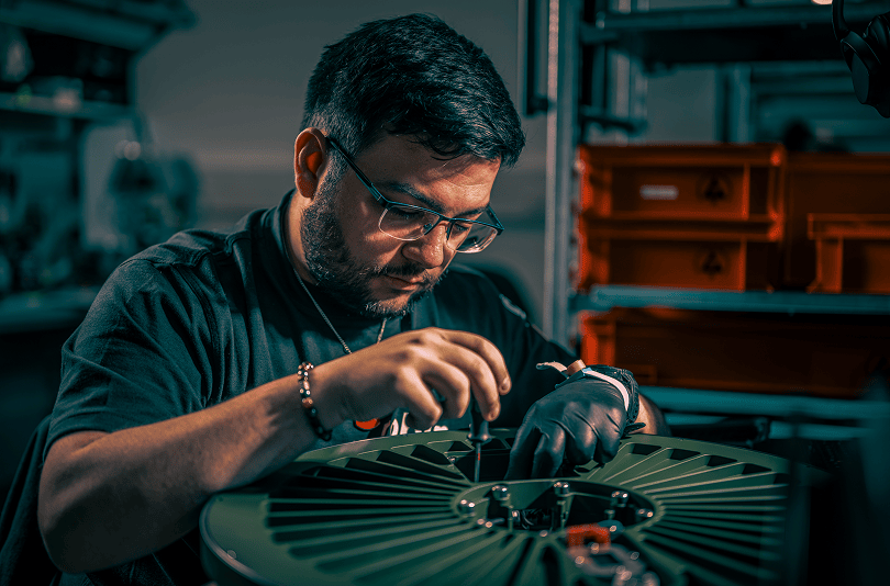 levelupgroup_a_close-up_shot_of_an_electricians_hands_and_his_f_da40d066-e16e-4b29-8c1d-638357a01c9a 1 (1)-1
